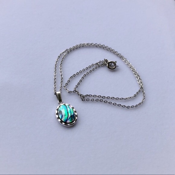 Dainty Silver Abalone Pendant Necklace - Picture 4 of 10
